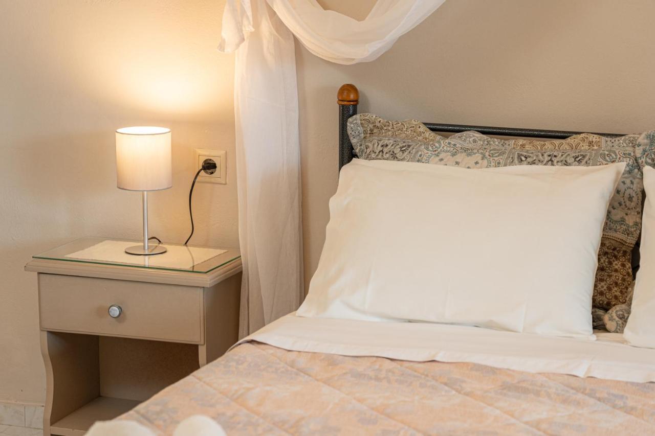 Minas Apartments Divarata Екстер'єр фото