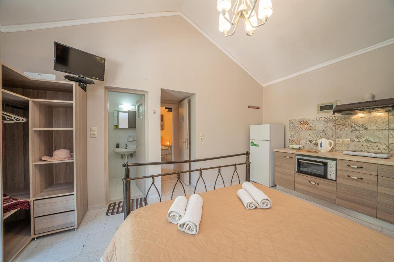 Minas Apartments Divarata Екстер'єр фото