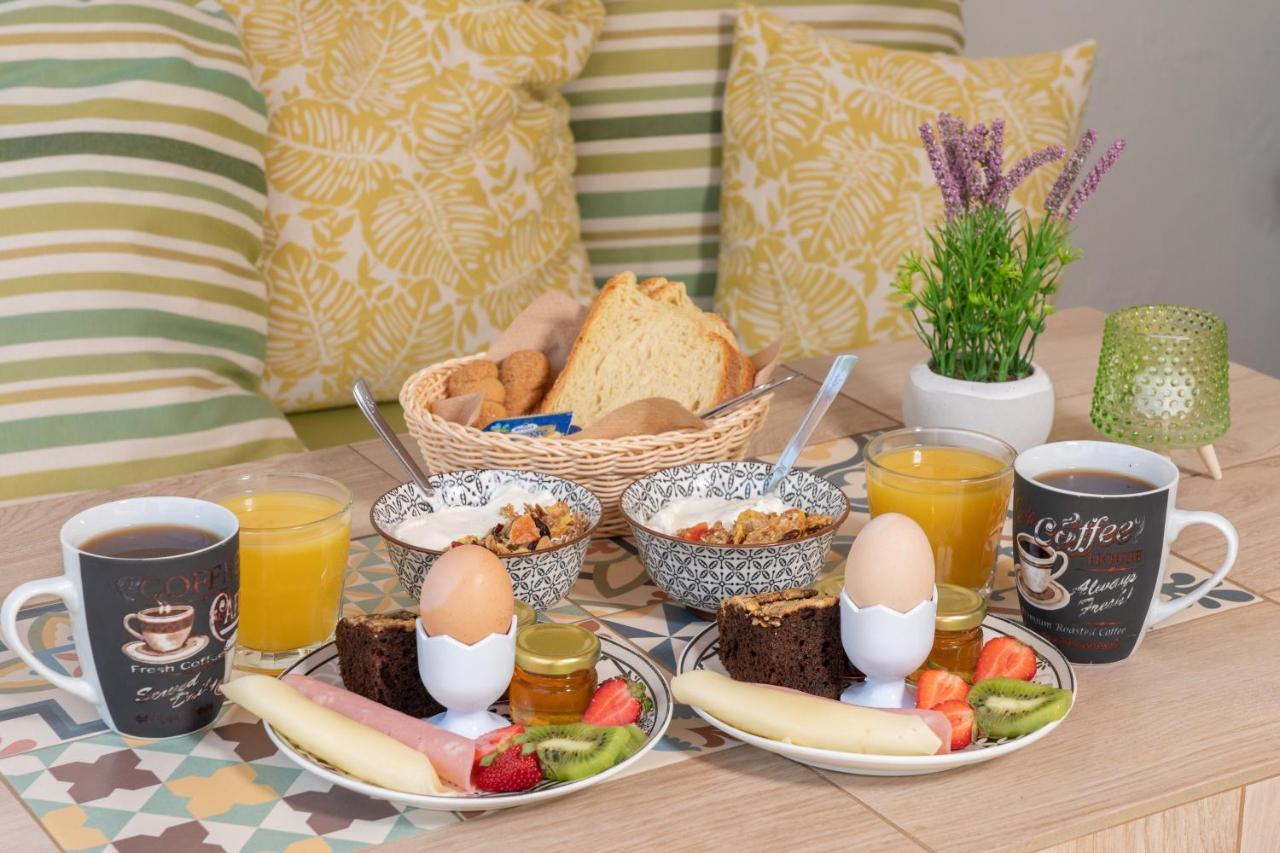 Minas Apartments Divarata Екстер'єр фото