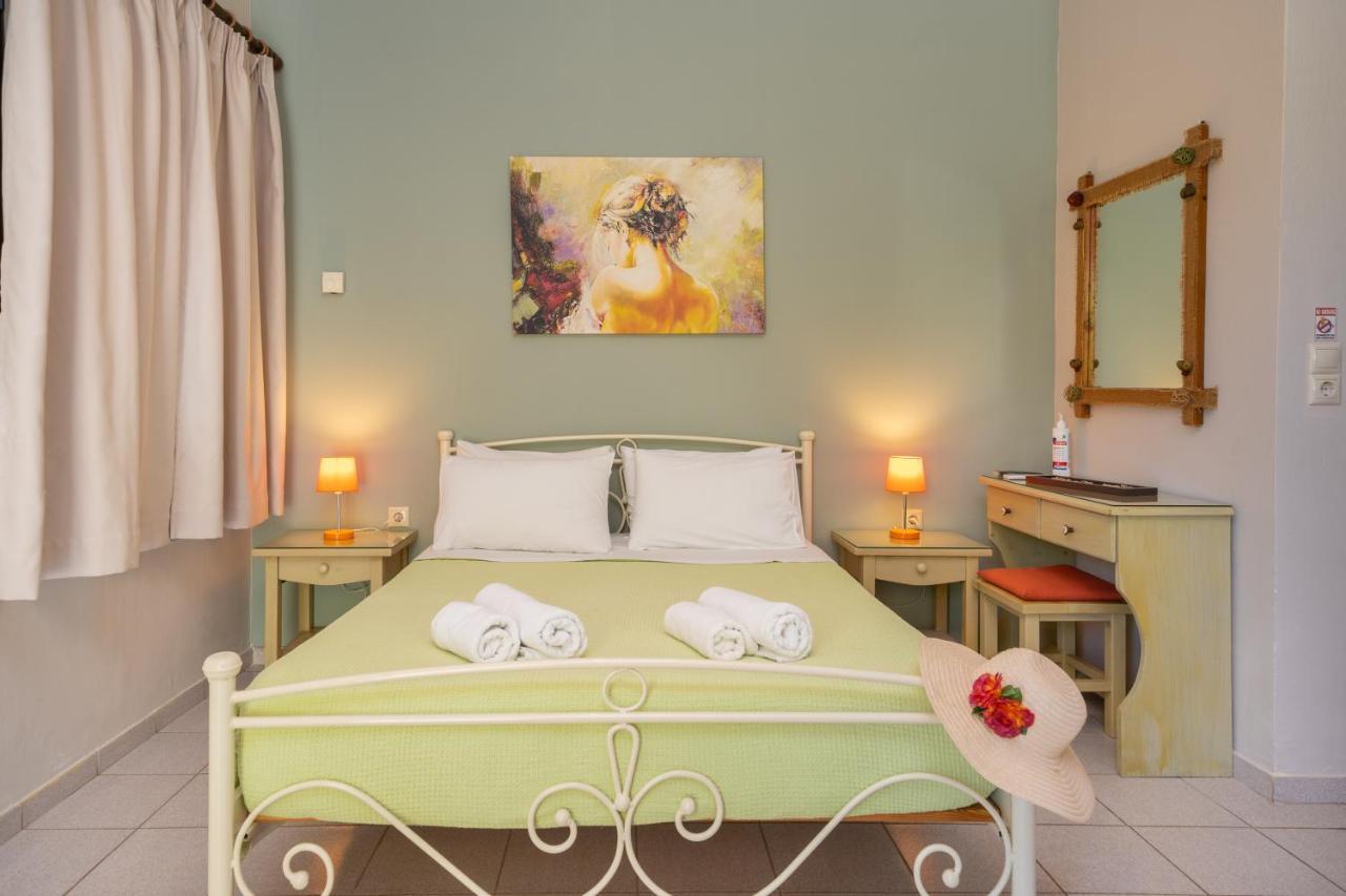 Minas Apartments Divarata Екстер'єр фото
