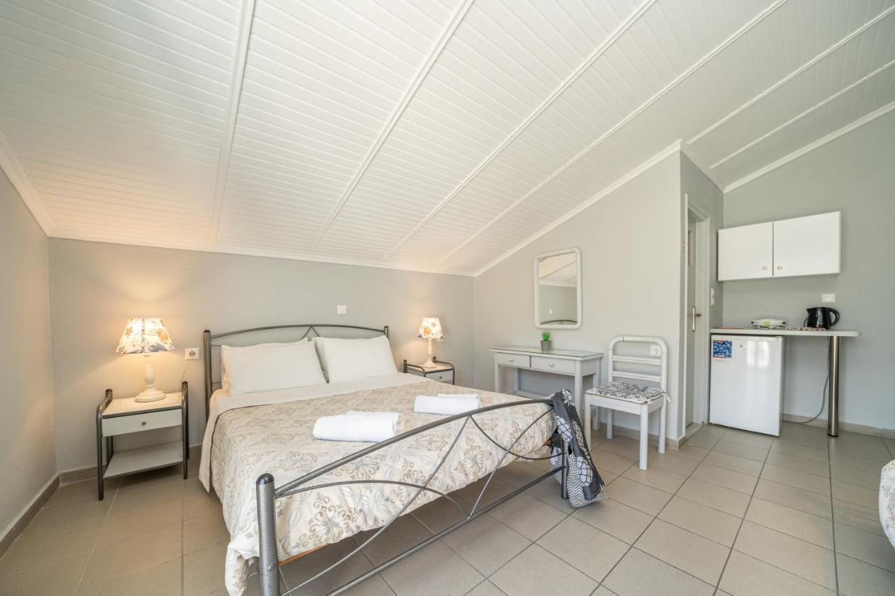 Minas Apartments Divarata Екстер'єр фото